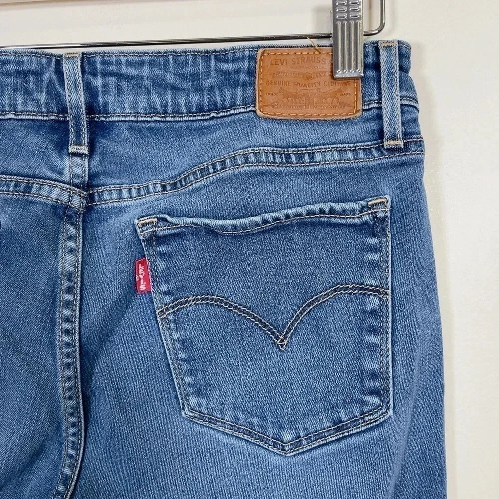 Levi's Premium  Skinny Frayed Hem Jeans - Picture 13 of 15